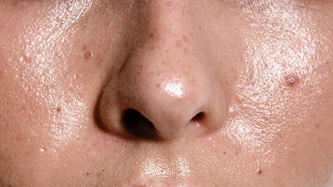 کرم پودر ماتکننده برای پوست چرب